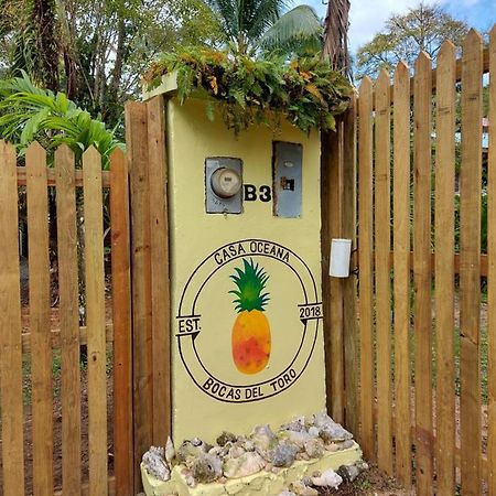 Casa Oceana Bed & Breakfast Bocas Town Bagian luar foto
