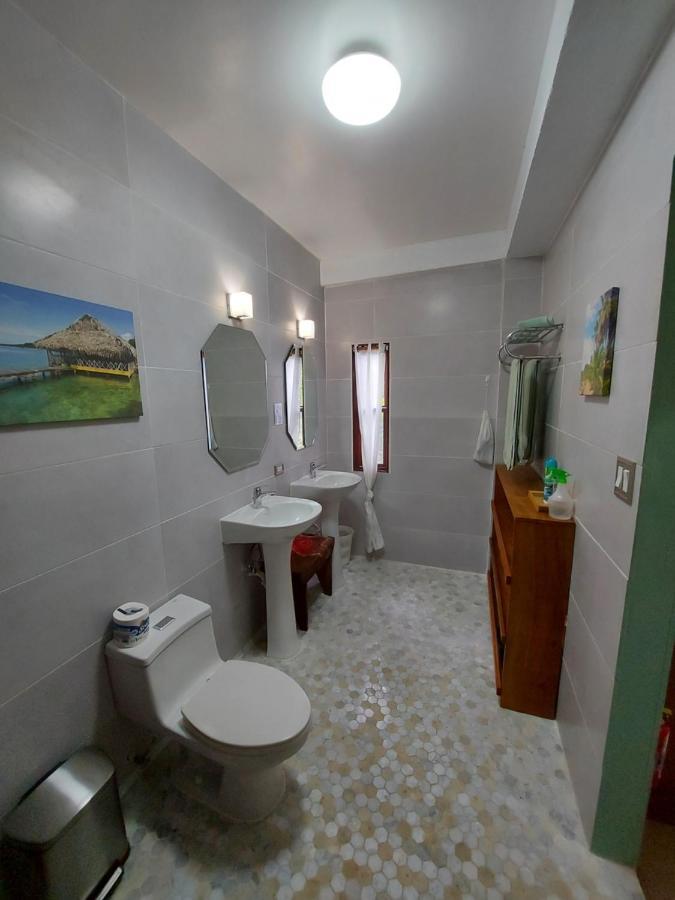 Casa Oceana Bed & Breakfast Bocas Town Bagian luar foto